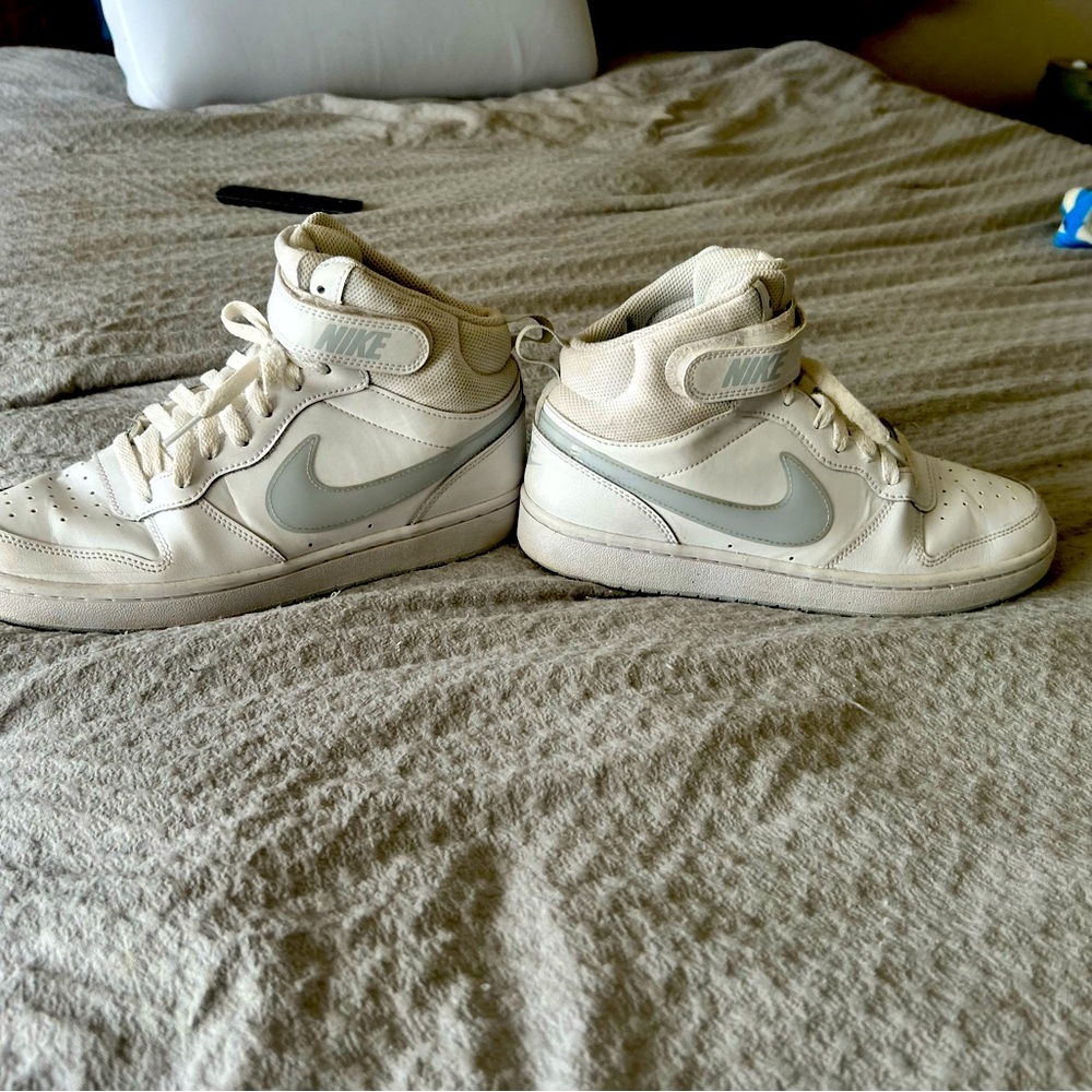 Nike shoes